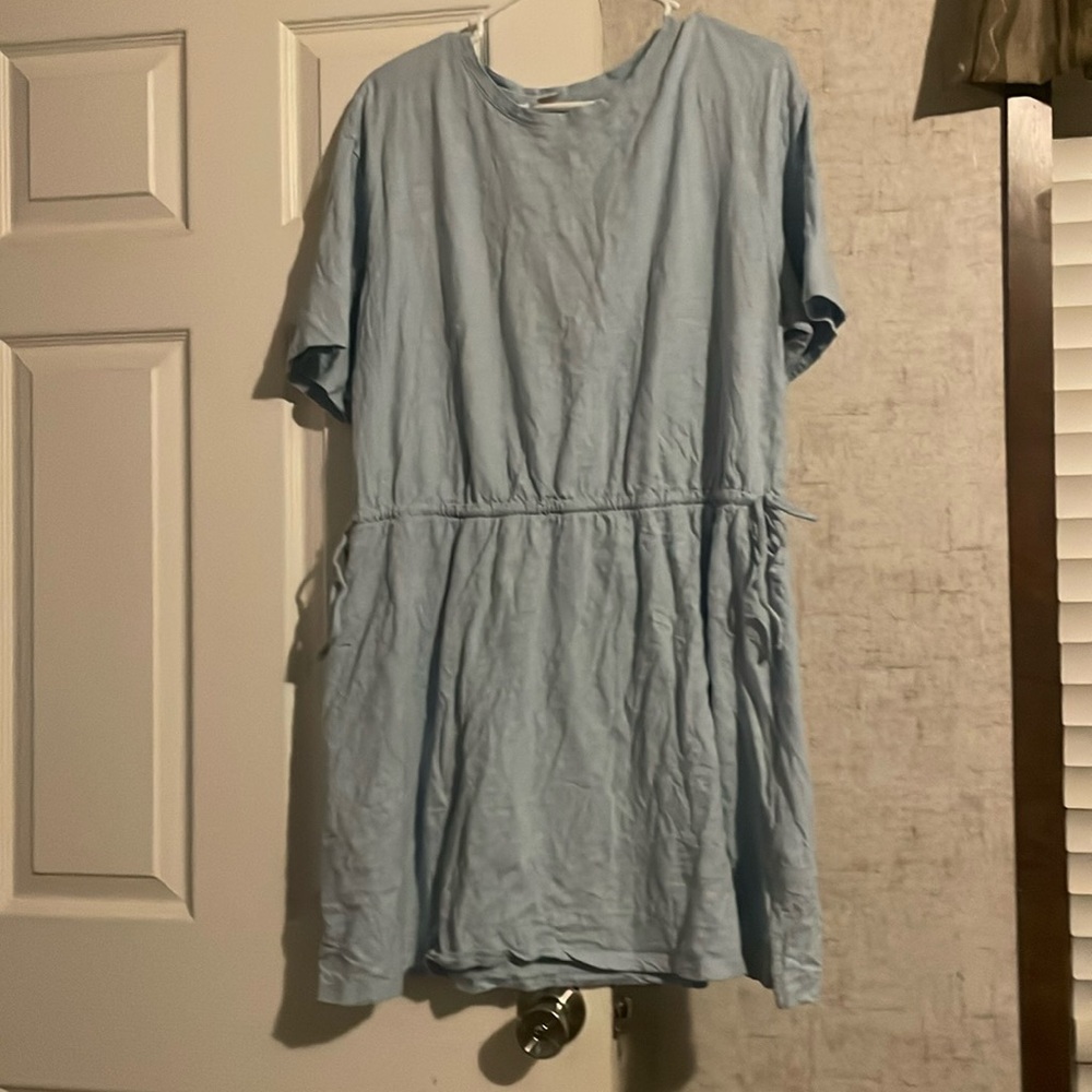 Old Navy dress.